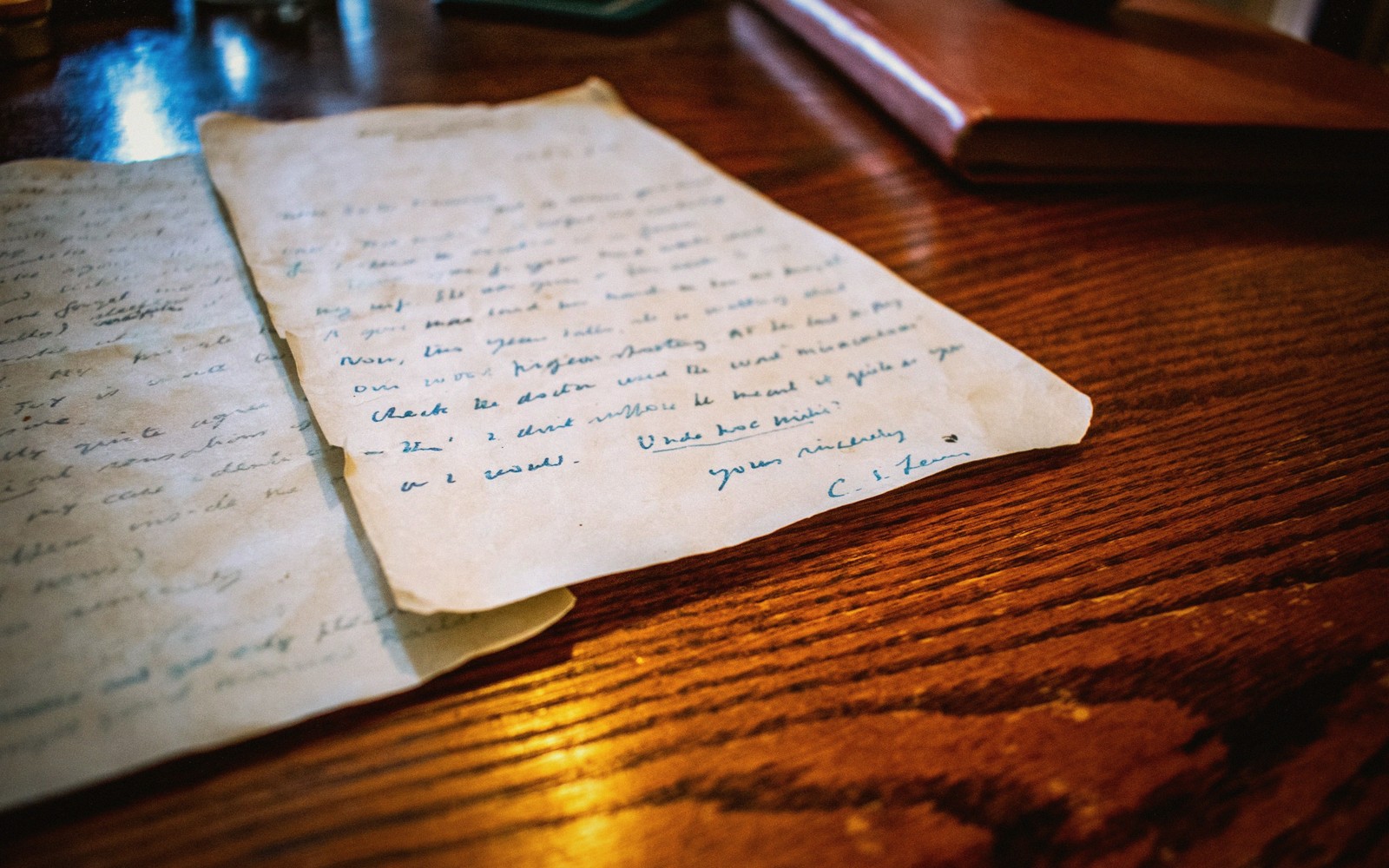 Query Letters That Don't Grovel